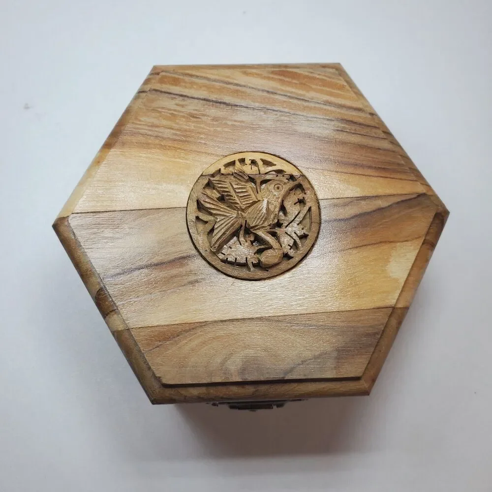 Wooded Jewelery Box With Attached Lid Carved Hummingbird Velvet Lined 4